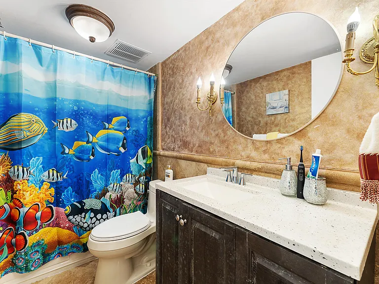 5600 N Flagler Dr #605 — Photo 11