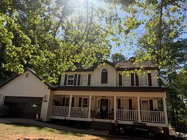 417 Shadow Oak Dr SE, Conyers, GA 30094