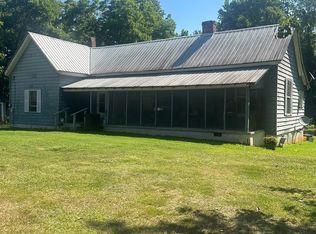 316 Pullham Rd, Greenwood, SC 29646