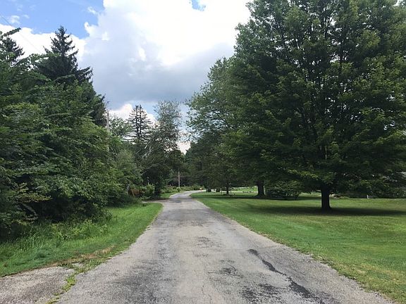 4th image of 6779 Cheryl Dr