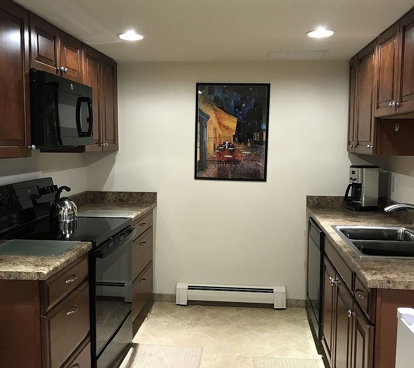 1st image of 2515 Parkview Blvd