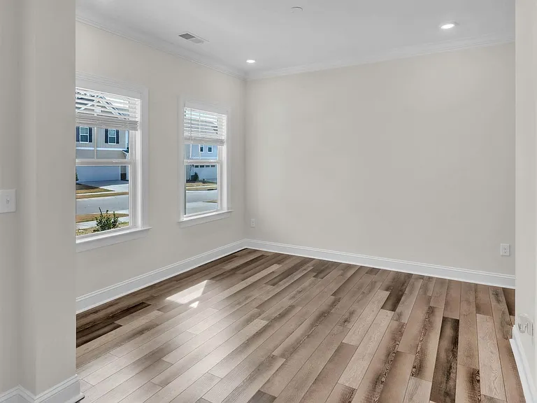817 Hester Rd — Photo 4