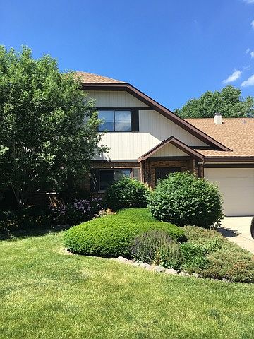 2nd image of 221 E Walters Ln #1B