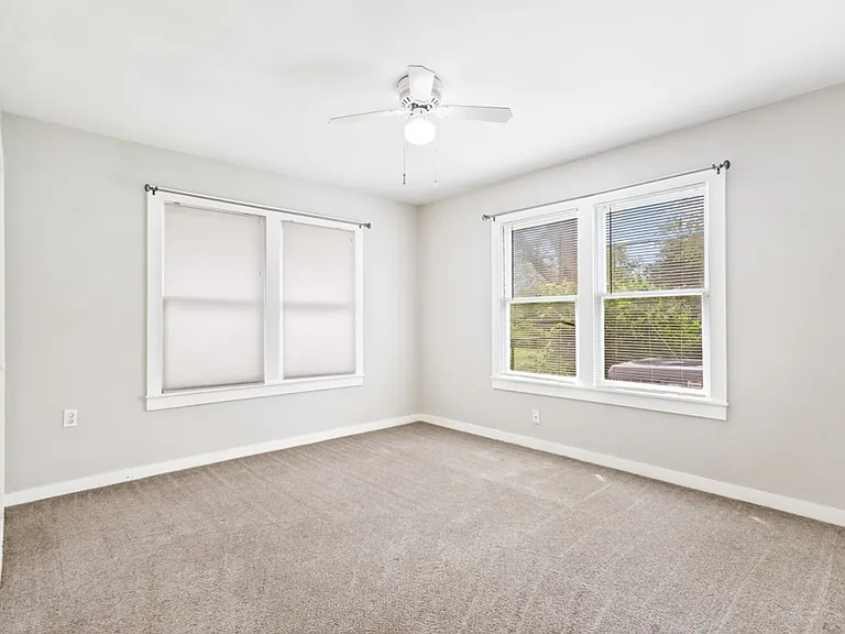 704 Curtiss Ave — Photo 13