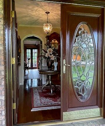 2nd image of 103 Poinsettia Dr