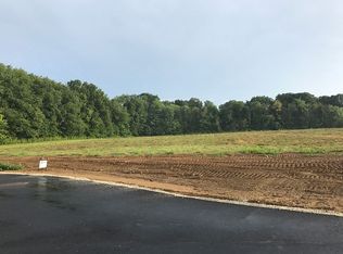 557 Cello Cir, Wadsworth, OH 44281