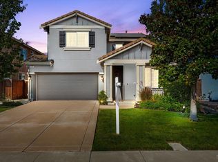 424 Cache Ct, Vacaville, CA 95688