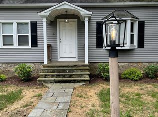 67 Eckart St, Bridgeport, CT 06606