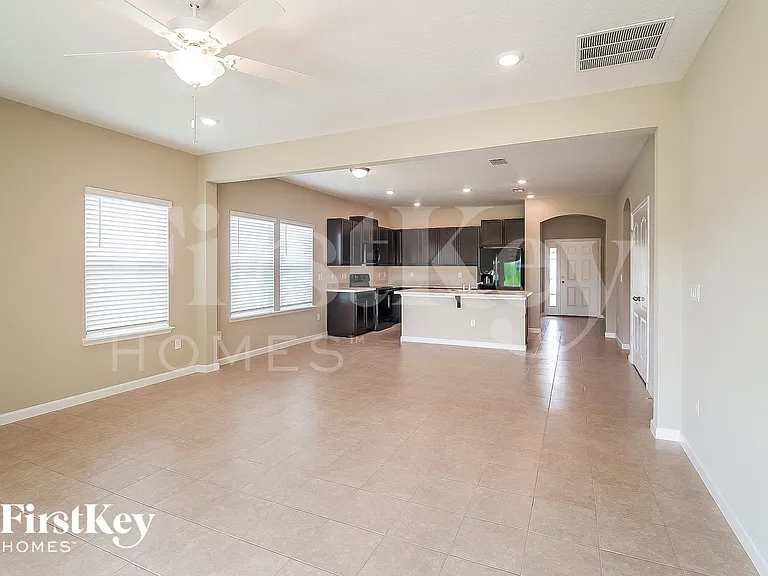 5476 Preston Bentley Dr — Photo 4