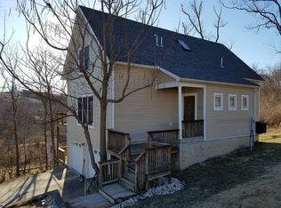 328 E 8th St, Hermann, MO 65041