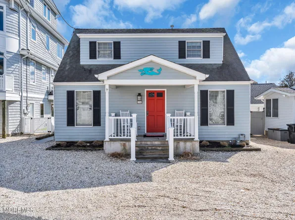 112 Neptune Court, Mantoloking, NJ 08738