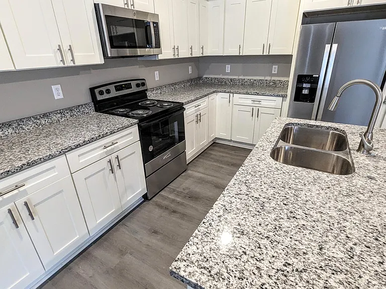 3237 S Handley St — Photo 4