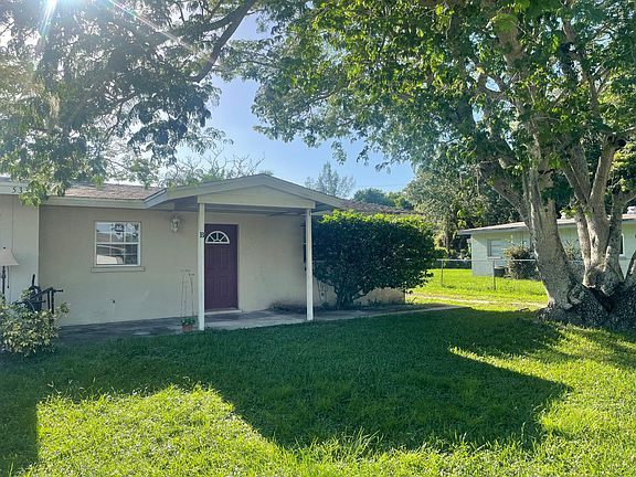 4th image of 5330 8th Street Ct W #B