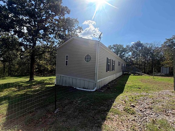 2nd image of 104 Deer Ridge Dr