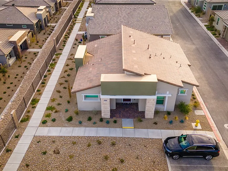 896 Market Grove Ln — Photo 30