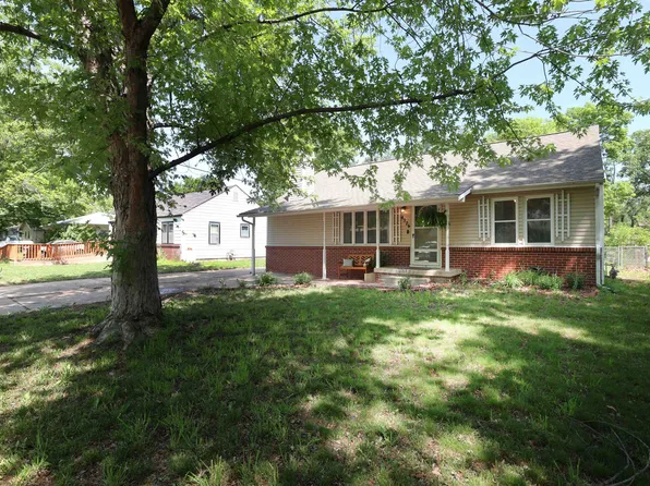 4326 W 11th St N, Wichita, KS 67212