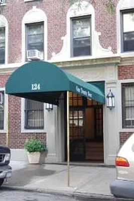 Sold by Corcoran | media 7