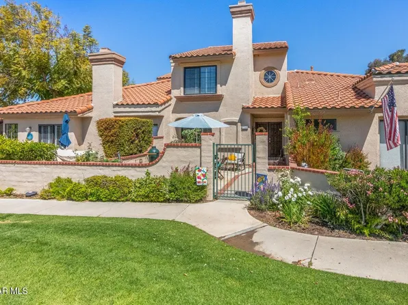 236 Country Club Dr Unit B, Simi Valley, CA 93065