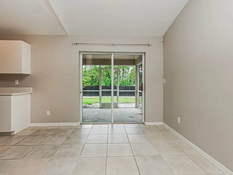 1022 Anaconda Ave S — Photo 5