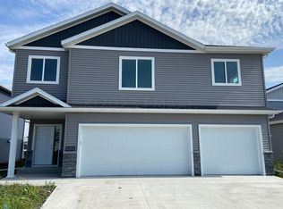 3628 32nd St S, Moorhead, MN 56560