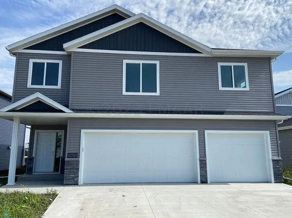 3628 32nd St S, Moorhead, MN 56560