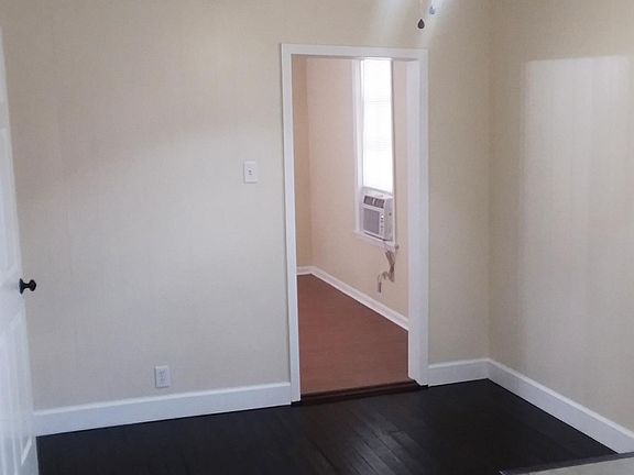 5th image of 240 Beauregard St