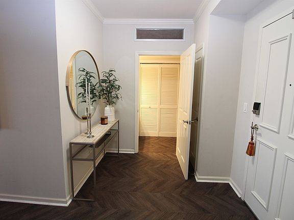 3rd image of 121 N Monroe St APT 7007