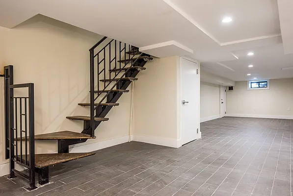 Rented by Brooklyn Group | media 17