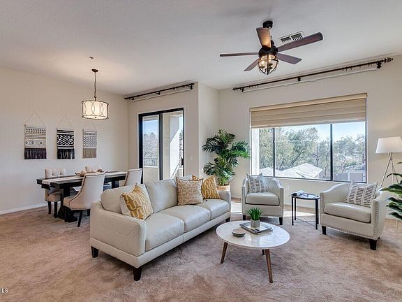 Great Room Dining Area