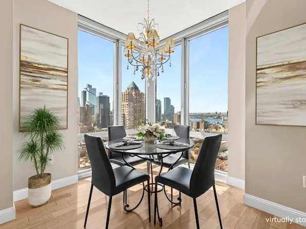 310 West 52nd Street image 5 of 10