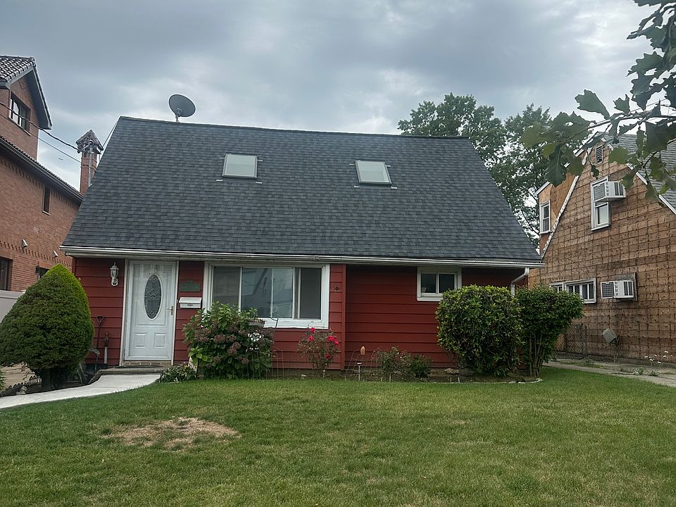 2nd image of 15118 21st Ave