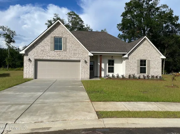 1 Eliza Ln, Long Beach, MS 39560