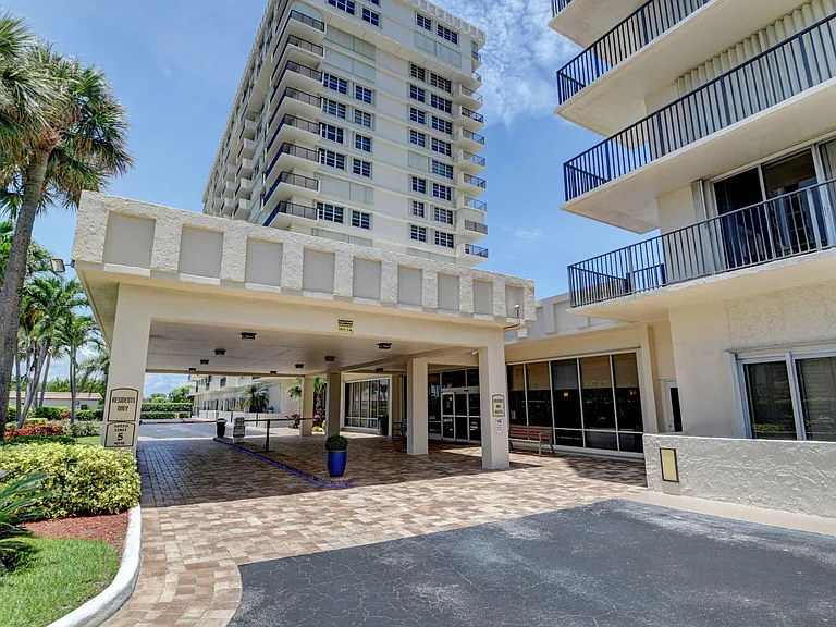 2121 N Ocean Blvd #1405E — Photo 28