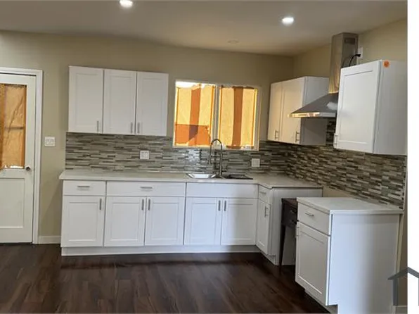 917 E 101st St, Los Angeles, CA 90002