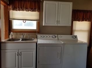 45 N Summer St APT C, Adams, MA 01220