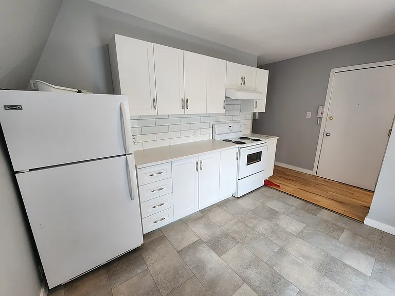 92 Marlborough Ave — Photo 7