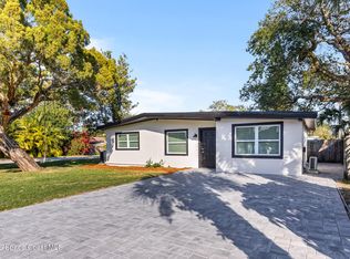 199 Oak Ave, Cocoa Beach, FL 32931