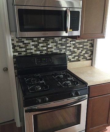 5th image of 1210 Sunnyside Ln