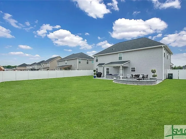749 English Oak Dr — Photo 3
