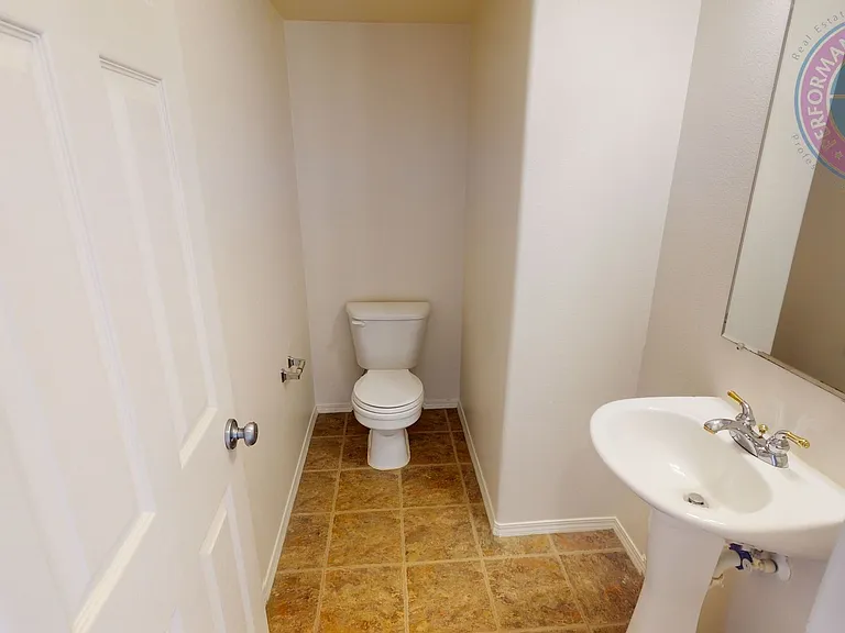 4377 NW Palmbrook Dr — Photo 3
