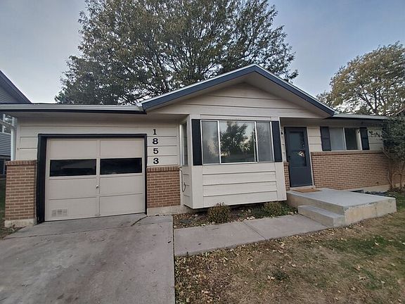 2nd image of 1853 24th Ave