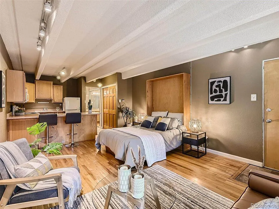 1 bed, 1.0 bath, 500 sqft, $1,299 — Photo 4