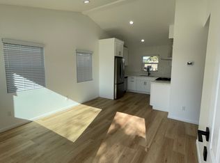 327 W Aliso St, Pomona, CA 91768