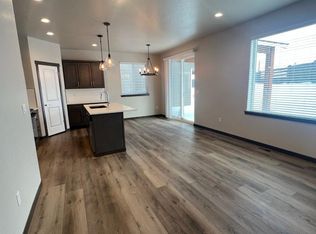 8916 W Range Dr, Rathdrum, ID 83858