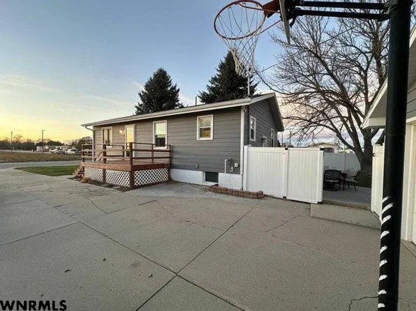 471 Anthony Ave, Alliance, NE 69301