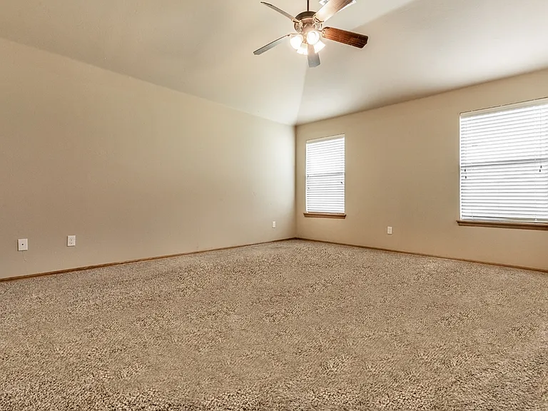 8205 Hillers Rd — Photo 35