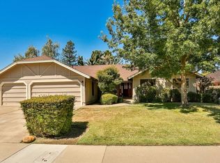 7032 Gloria Dr, Sacramento, CA