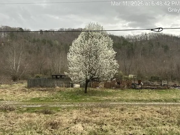 5449 S State Highway 233, Gray, KY 40734