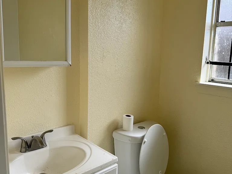 12935 Southspring Dr — Photo 7