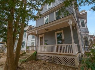 36 Booth St, Burlington, VT 05401